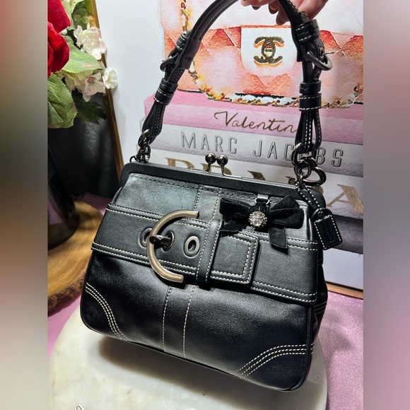 Coach RARE Black Soho Kisslock Vintage leather crystal velvet bow EUC - Picture 13 of 13